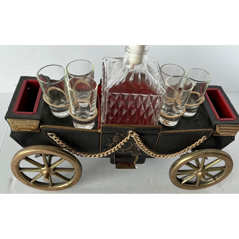 Vintage Stagecoach Music Box Liquor Decanter Set with 6 Shot Glasses